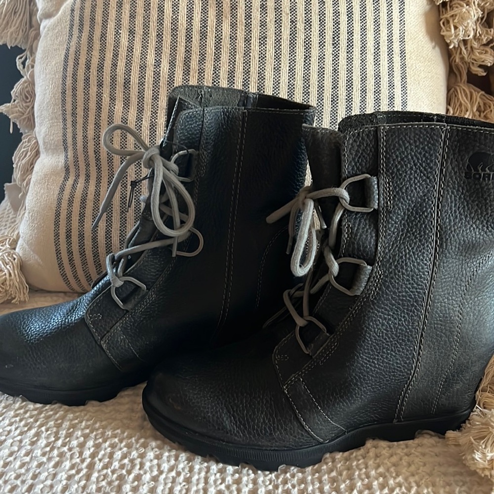 Sorel Wedge Boots
